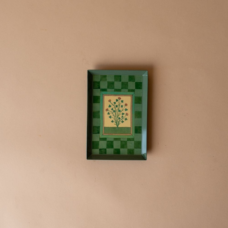 Check Pattern Herbs Enamelled Tray