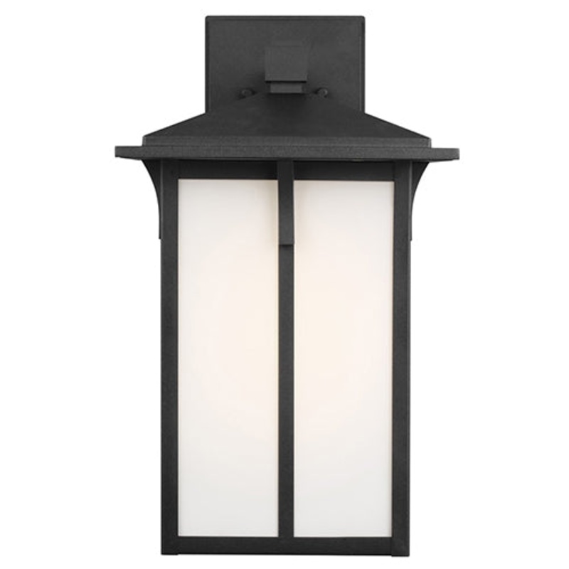 Generation 8752701 Tomek 1-lt 18″ Tall Outdoor Wall Lantern