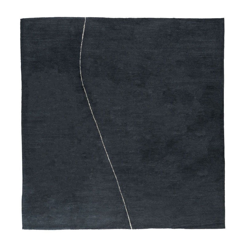 MIDNIGHT RIBBON
