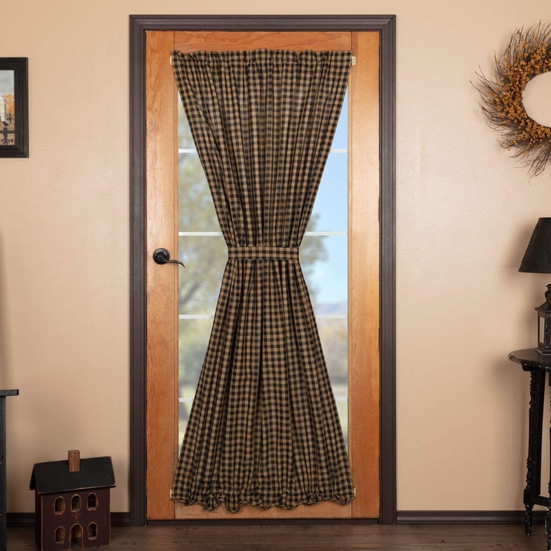 Black Check Scalloped Door Panel 72×42