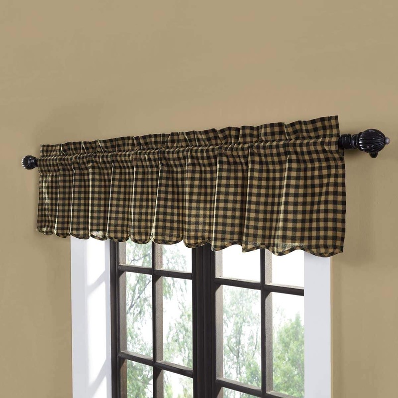 Black Check Scalloped Valance 16×72