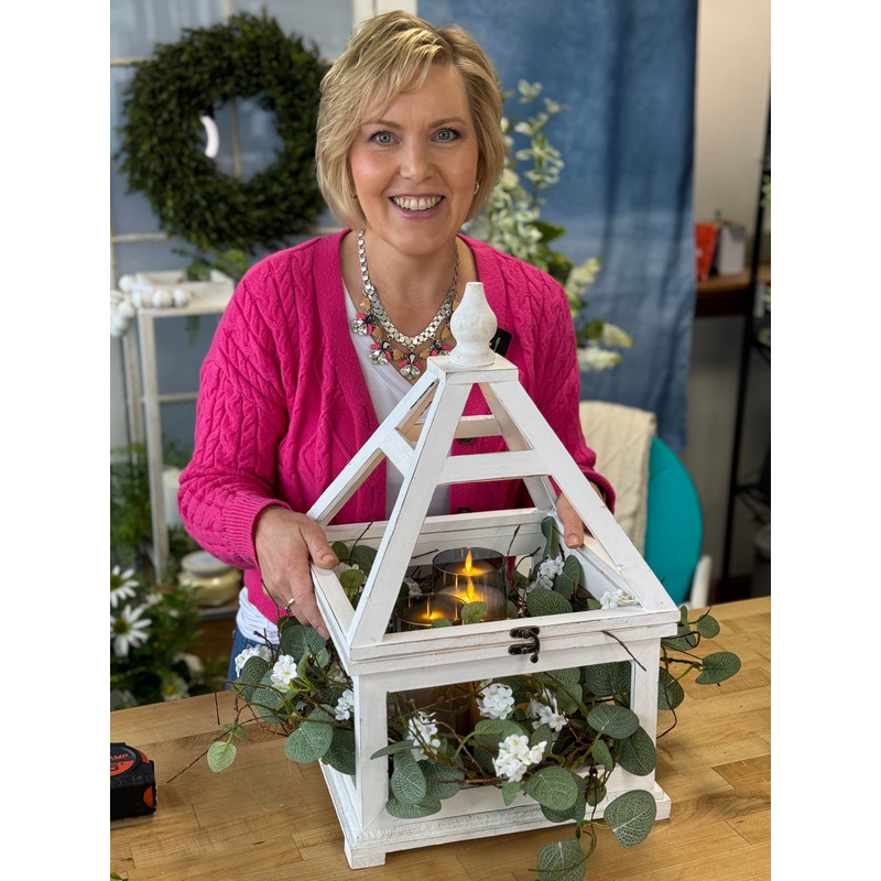 White Square Pyramid Lanterns- 2 Sizes
