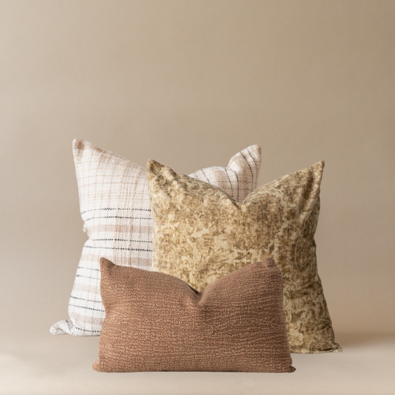 Iris Pillow Combo from Loloi