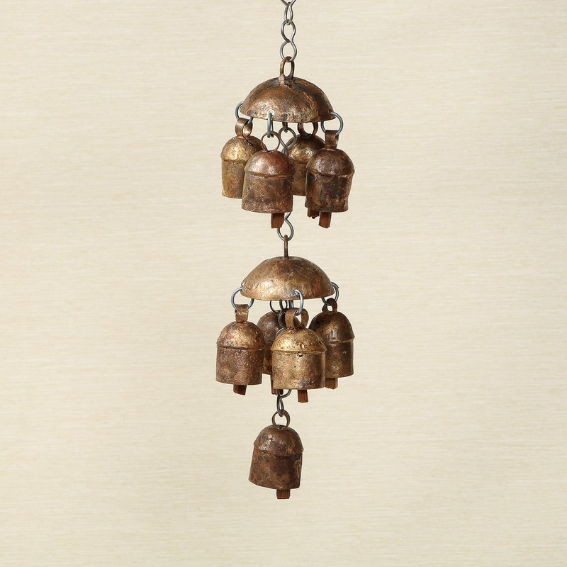 Small layered bell cluster chime