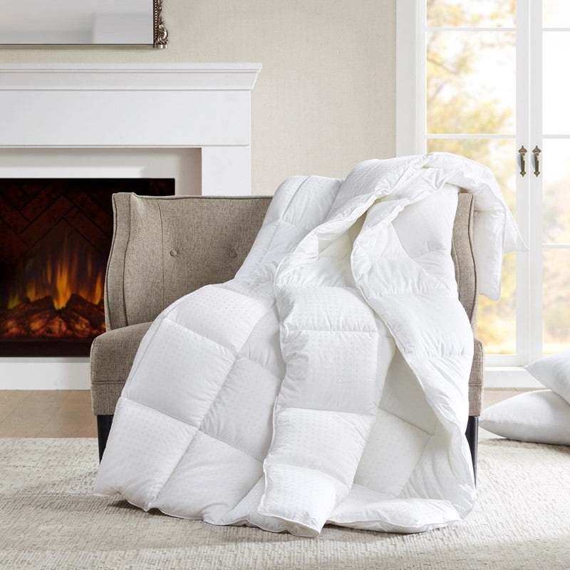Signature Dobby Cotton Down Alternative Comforter / Duvet Insert