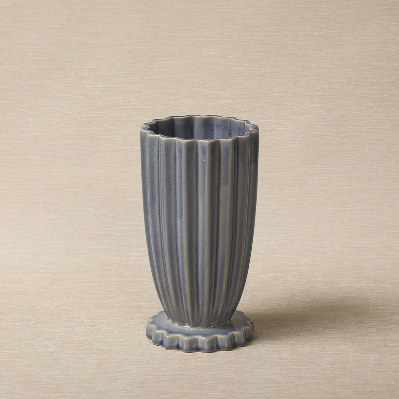 Small Willow Vase In Antique Blue