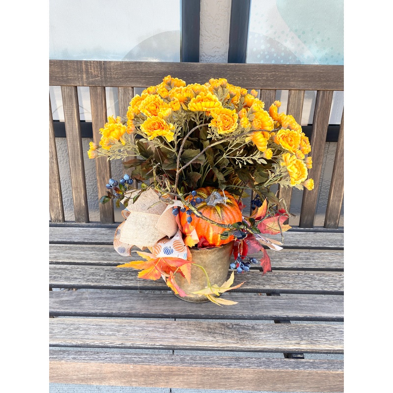 18″ Goldenrod Step Sitter
