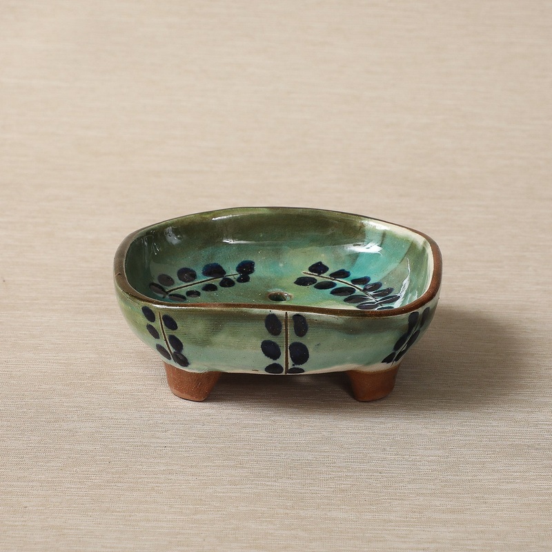 Soap dish in green glaze