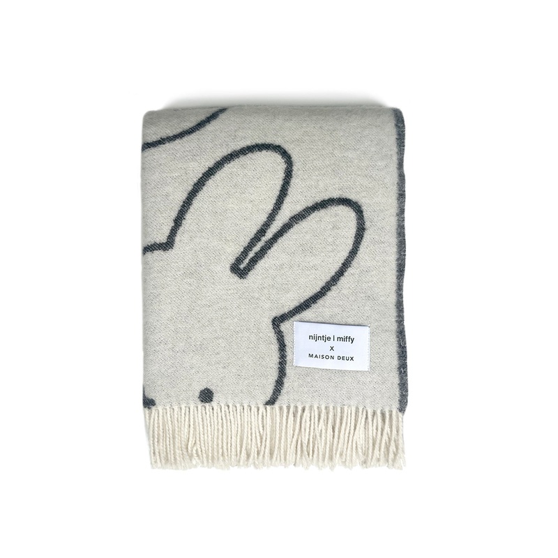 Blanket MIFFY White / Black Print 4.25 x 6.5 ft