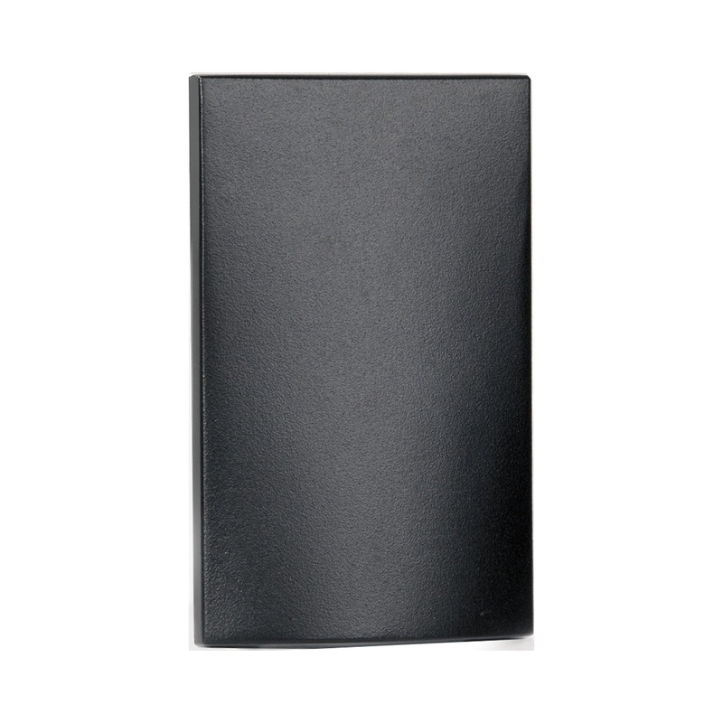 LEDme Vertical Scoop LED Step and Wall Light