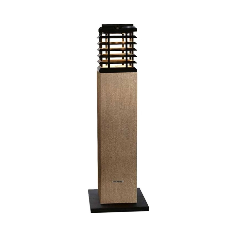 Tekura Outdoor Solar LED Pathway Light