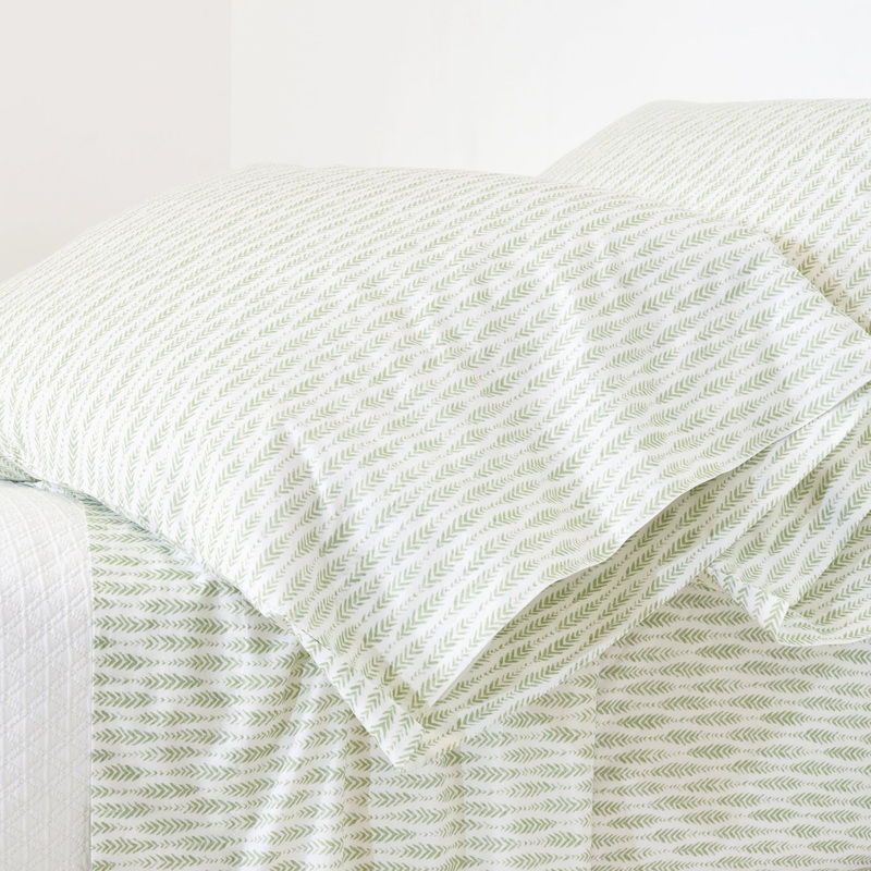 Feather Ogee Pillowcases | Sage