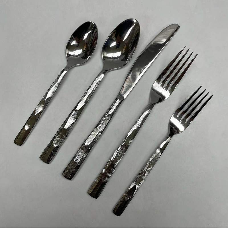 Metropolitan by Holister Pond 20 Piece Flatware Set, Service for 4