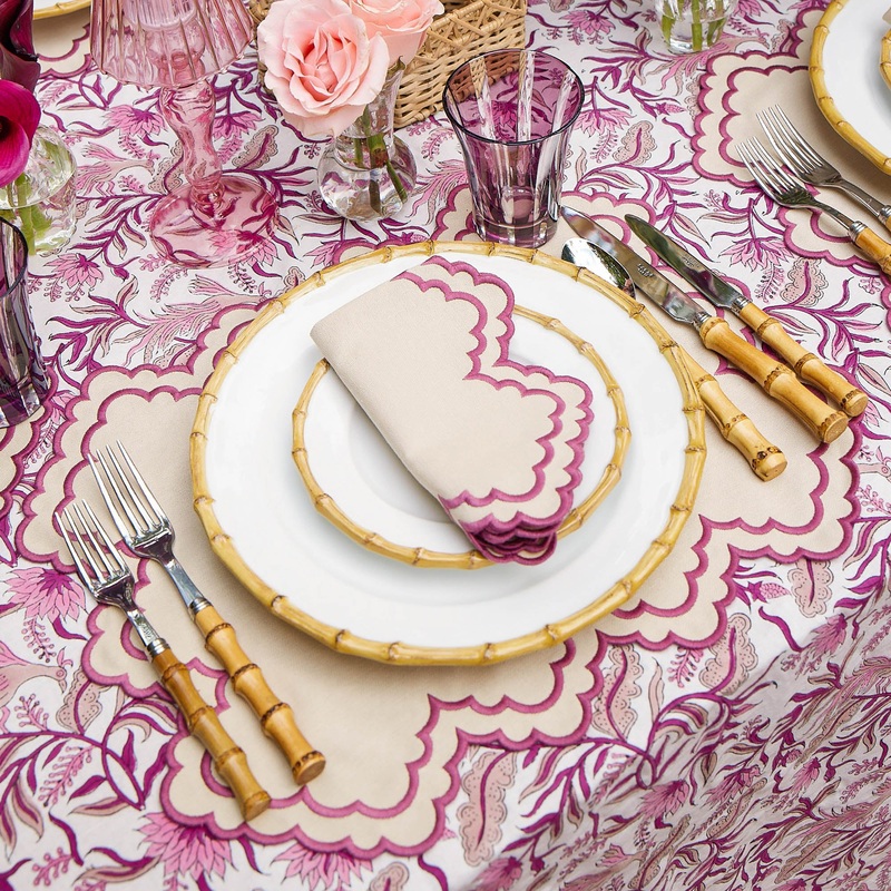 Scarlett Sand Placemats & Napkins (Set of 4)