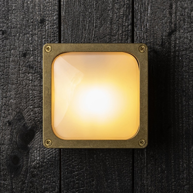 Novatrade Lighting Square 2 Wall Lamp