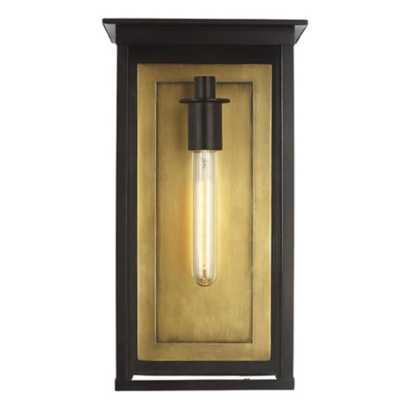 Visual Comfort CO1121 Freeport 1-lt 9″ Outdoor Wall Lantern