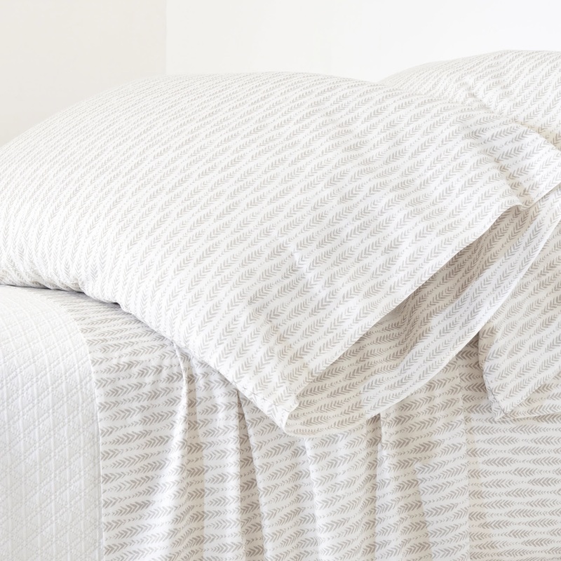 Feather Ogee Dove Grey Pillowcases
