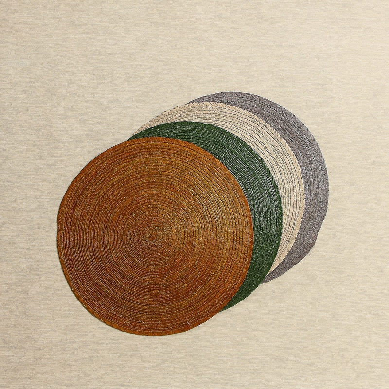 Handmade round palm fiber placemat, 16.4″