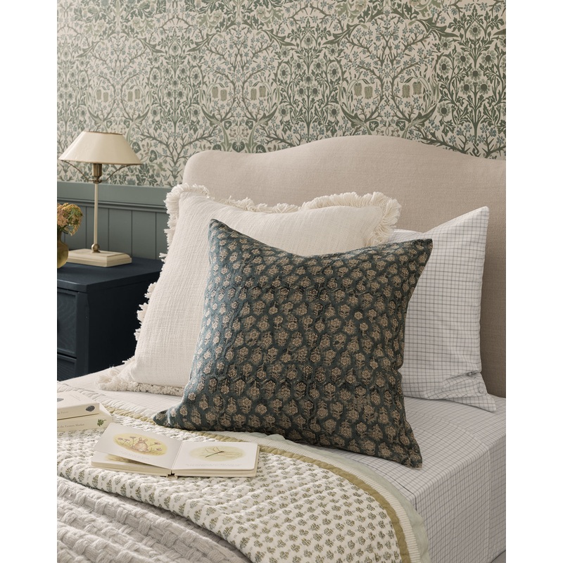 Perla Pillow Cover