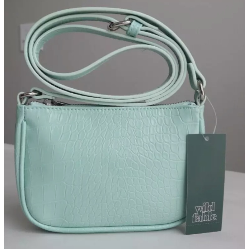 Wild Fable Women’s Small Cross Body Shoulder Purse Mint Green 7″x 5″ x 1.2″