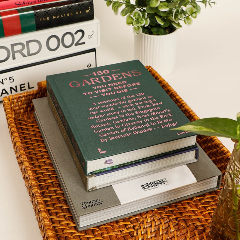 150 Gardens Book