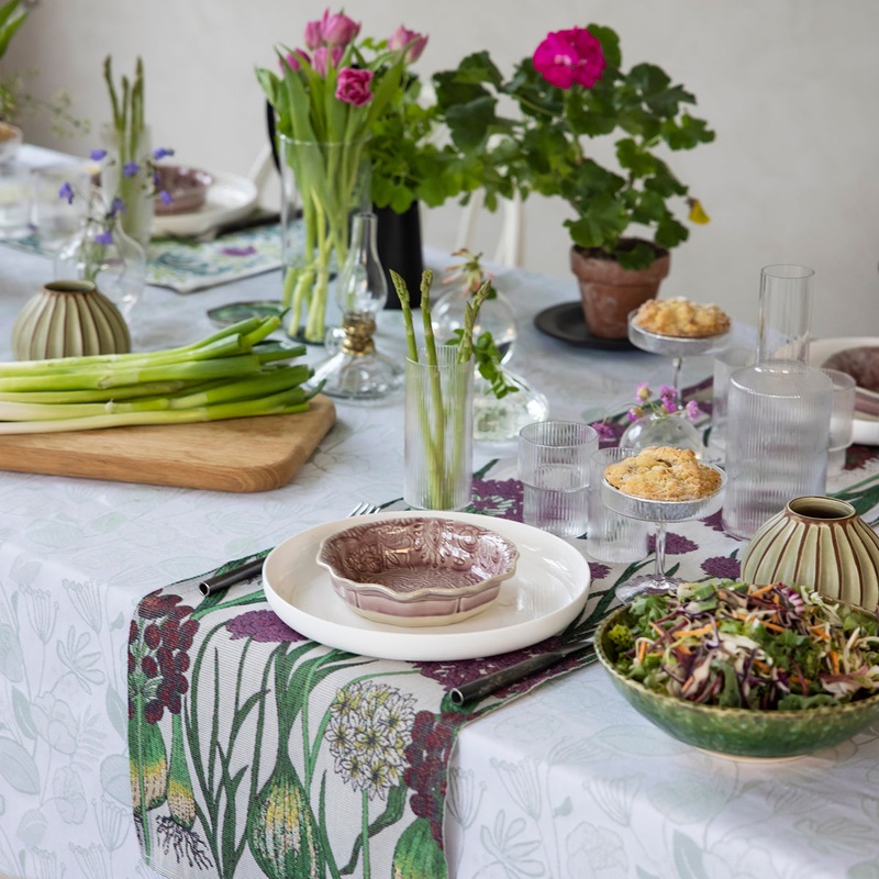 Allium Organic Cotton Woven Table & Kitchen Textiles Collection