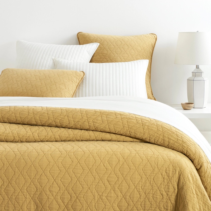 Birdie Quilted Coverlet | Gold