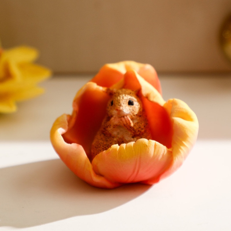 Chuck The Mouse Mini Object